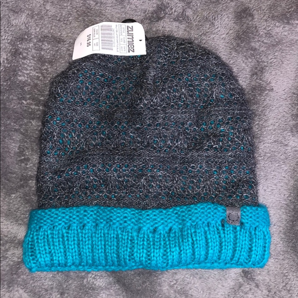 Zumiez beanie